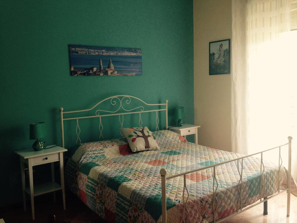 Chiavi Antiche B&B Salerno Exterior foto